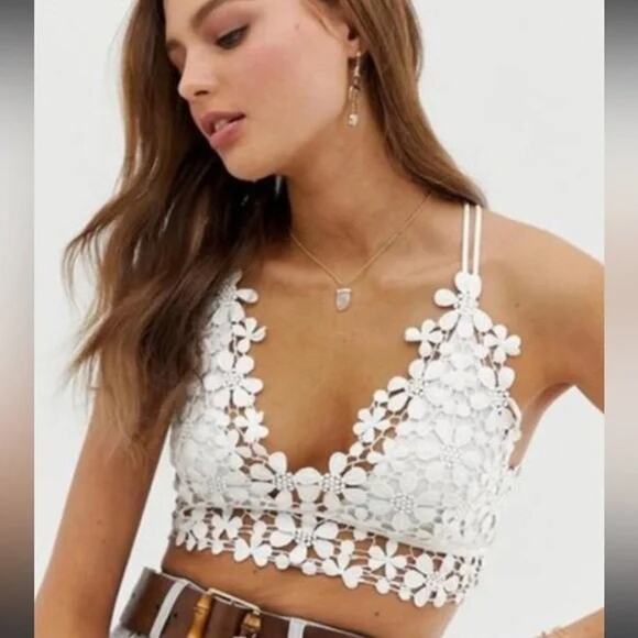 Free People Miss Daisy Bralette White Small Lace Crochet Longline Flowers - Picture 1 of 6